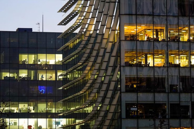 сушить одежду на веревках, меры экономии в Европе