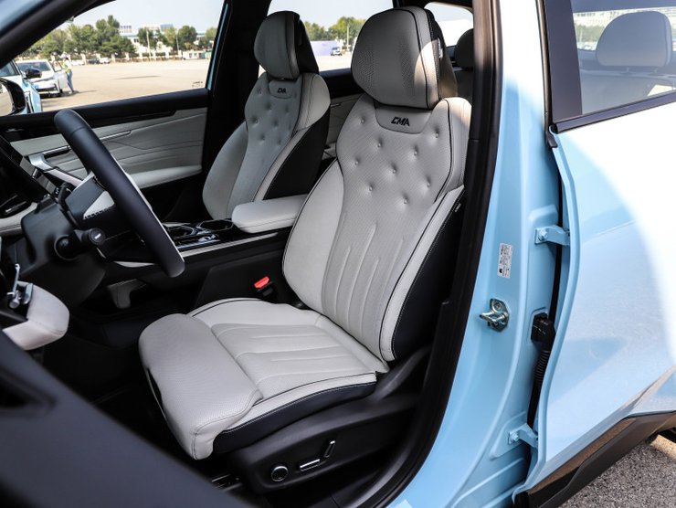 Geely Bouye L, Geely Bouye, Geely Bouye 2023, новий Geely Bouye, кросовер Geely