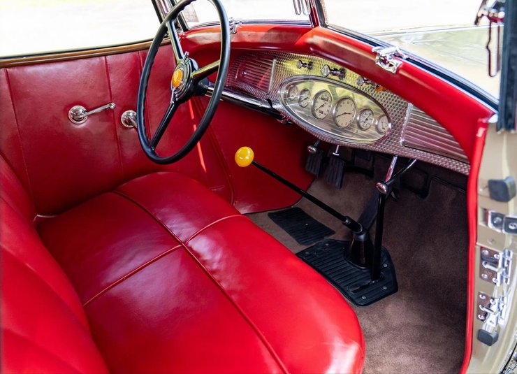 салон Chrysler Imperial 1932, Chrysler Imperial, Chrysler Imperial LeBaron