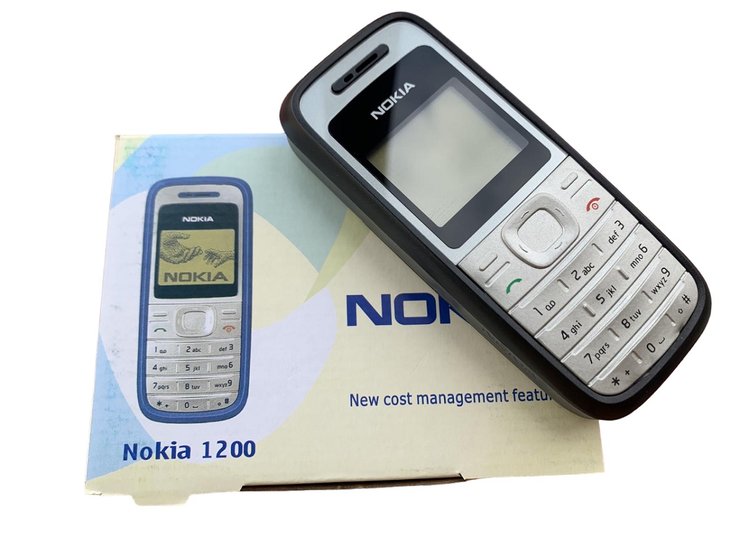 Нокиа 1200, Nokia 1200, самые популярные телефоны, самые популярные смартфоны, старые мобилки