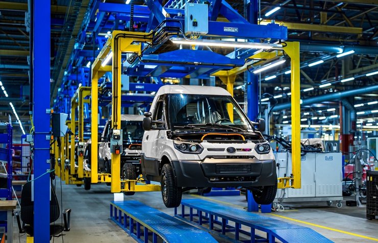 B-ON, электромобиль B-ON, грузовой электромобиль, коммерческий электромобиль, Karma Automotive, StreetScooter