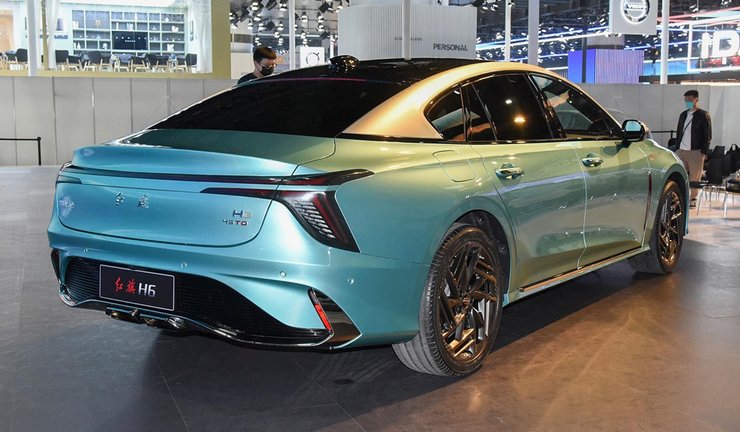 Hongqi H6, Hongqi H6 2023, новый Hongqi H6, FAW Hongqi