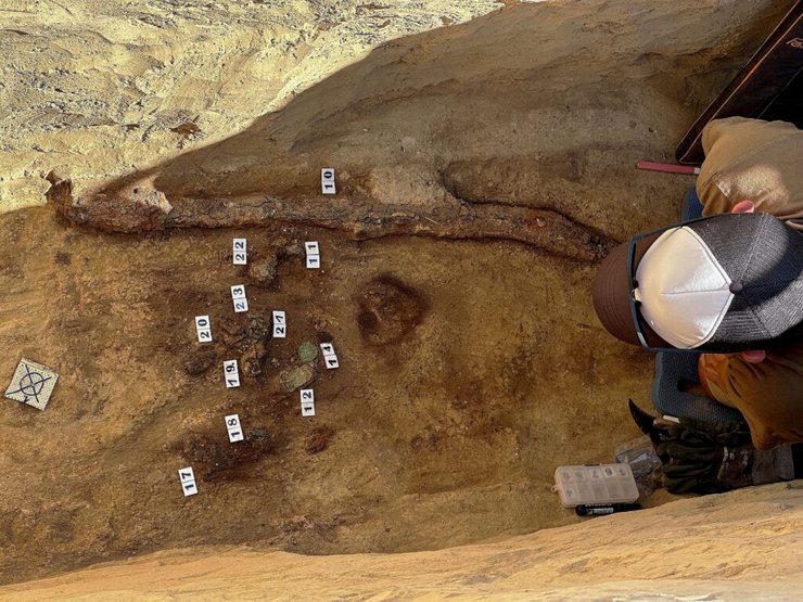 археологи провели раскопки