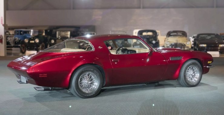 Pontiac Firebird Pegasus