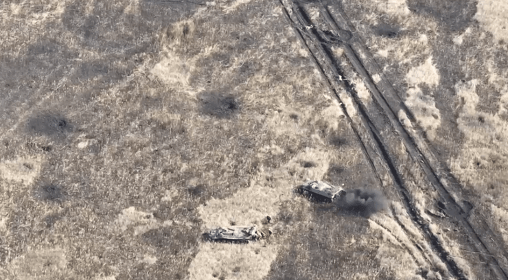 Російська бронетехніка в Донецькій області