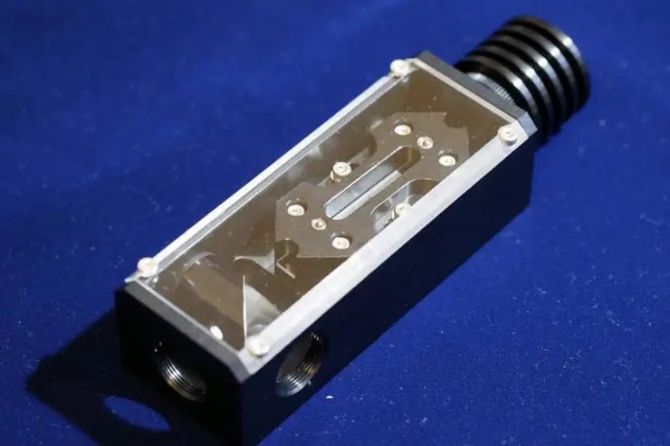 RIKEN, терагерцовий сканер