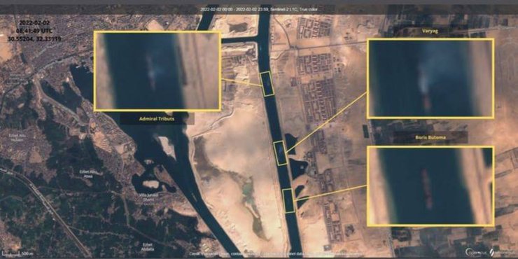 російські кораблі у суецькому каналі