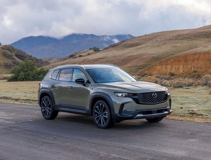 Автомобиль Mazda CX-50