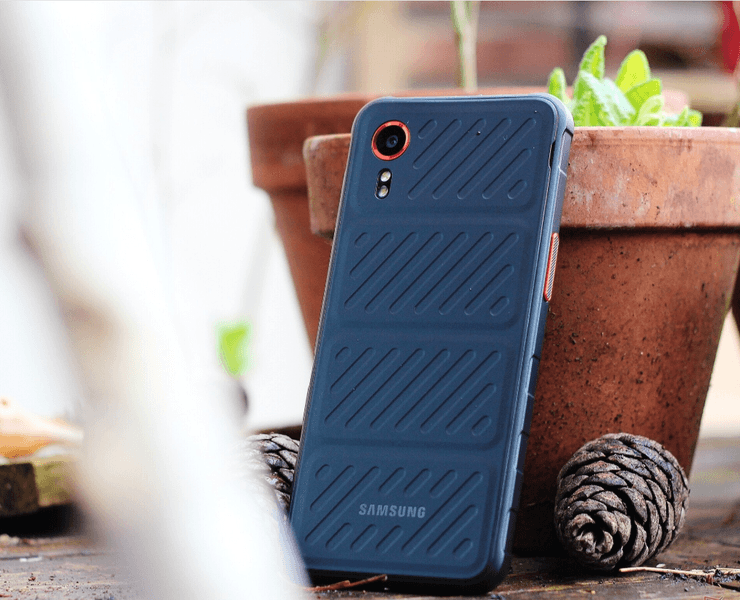 самый надежный телефон