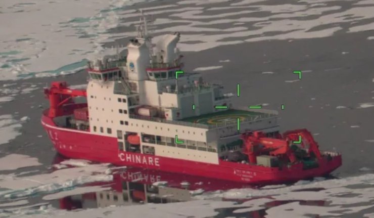 Китайський криголам Xue Long 2