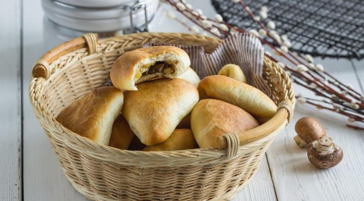 постные пирожки, постная выпечка, великий пост, пасха, тесто, пирожки с грибами, фокачча