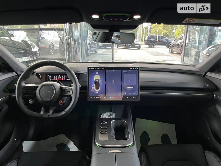 салон Xiaomi SU7, новый Xiaomi SU7, электромобиль Xiaomi, цена Xiaomi SU7, Xiaomi SU7, Xiaomi SU7 в Украине