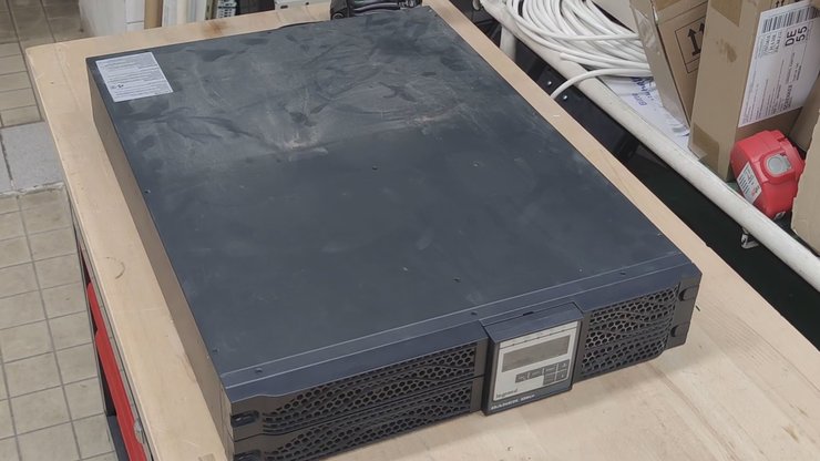 ИБП для выравнивания напряжения Legrand DAKER DK Plus