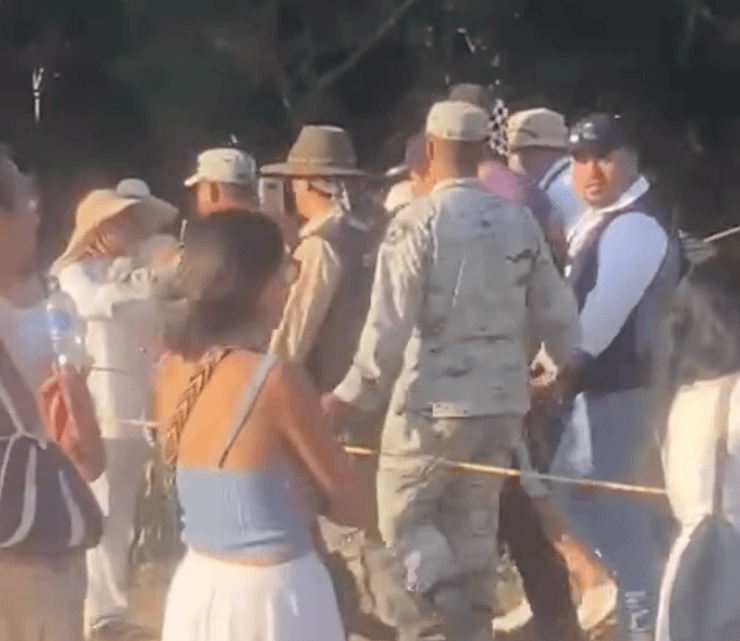 пирамида, Мексика, избили, турист, туриста избили, турист убегал, побег, нарушитель, нарушение правил