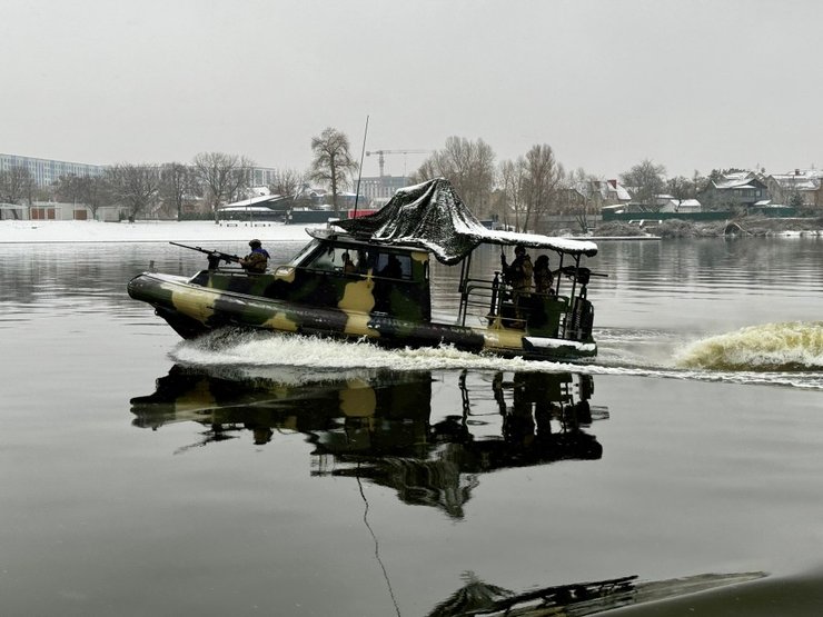 Катер ЗСУ, Дніпро