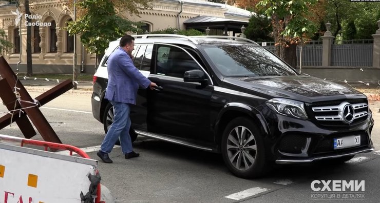 Нардеп Антон Яценко, автомобиль