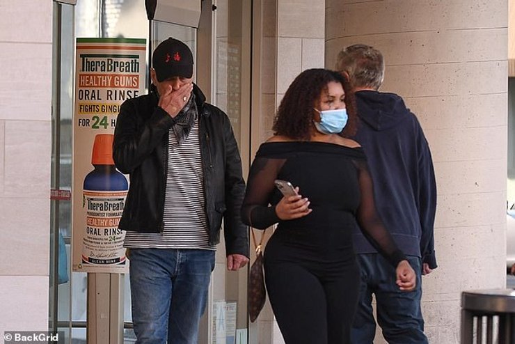 брюс уиллис