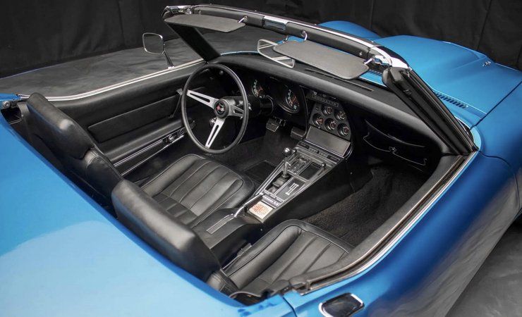 Салон Chevrolet Corvette