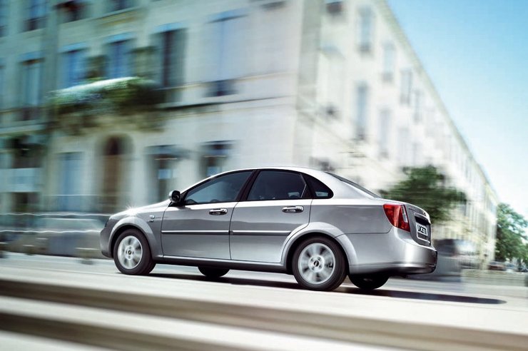 chevrolet lacetti sedan, Chevrolet Lacetti, хэтчбек Chevrolet Lacetti, Chevrolet Lacetti в Украине