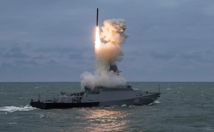 далекобійна зброя США, російське озброєння