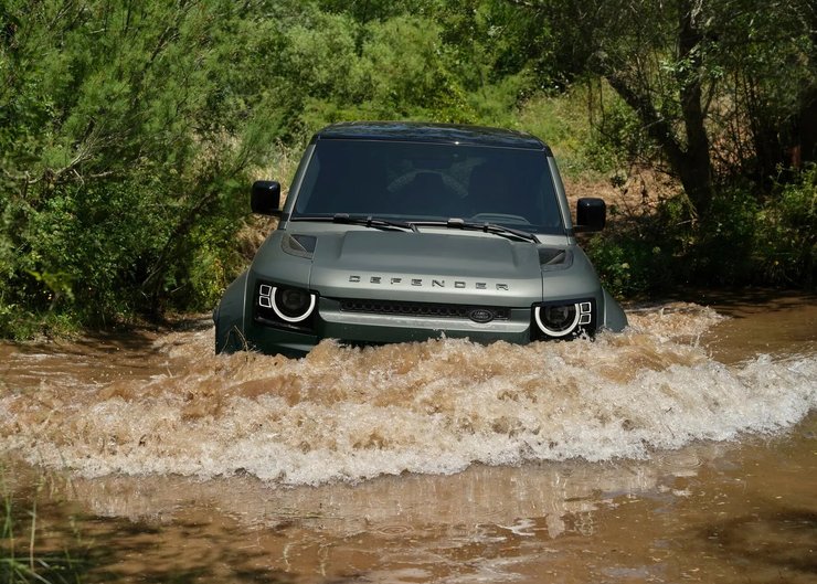 Land Rover Defender V8, Land Rover Defender, новый Land Rover Defender, Land Rover Defender 2024