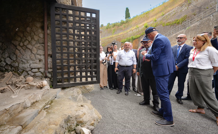 Древнеримский пляж Геркуланум на юге Италии открыли для туристов, путешествия, интересные локации, извержение вулкана
