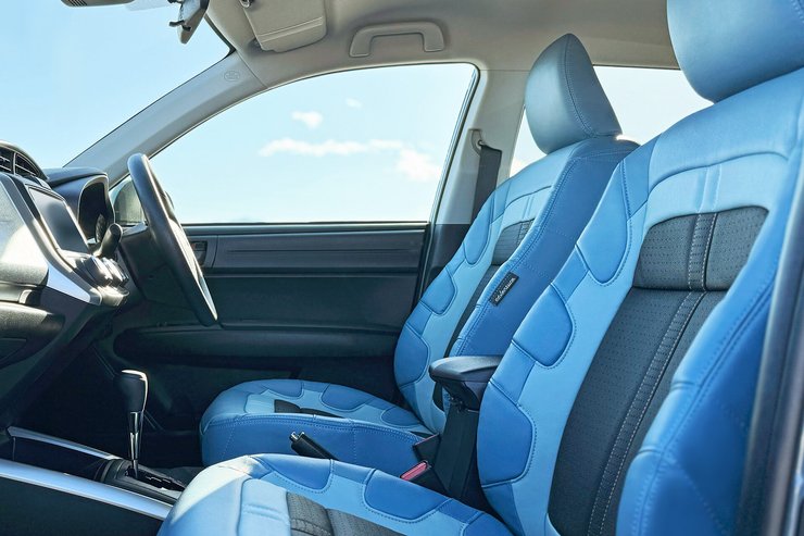 Салон тойота королла, Toyota Corolla, Mitsuoka Ryugi, тюнінг Toyota Corolla, універсал Toyota Corolla