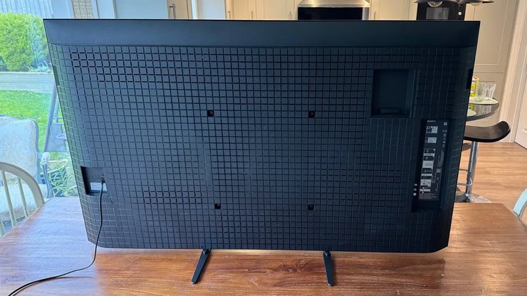 Задняя панель телевизора Sony Bravia 7