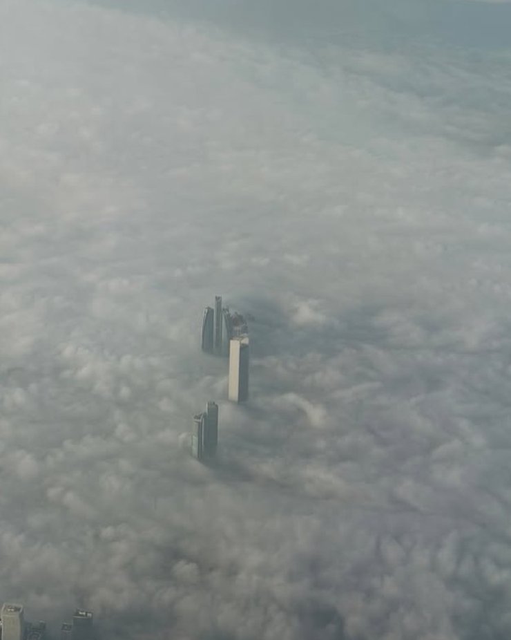 Фото Дмитрієва на шлязхя в Абу-Дабі 4 лютого