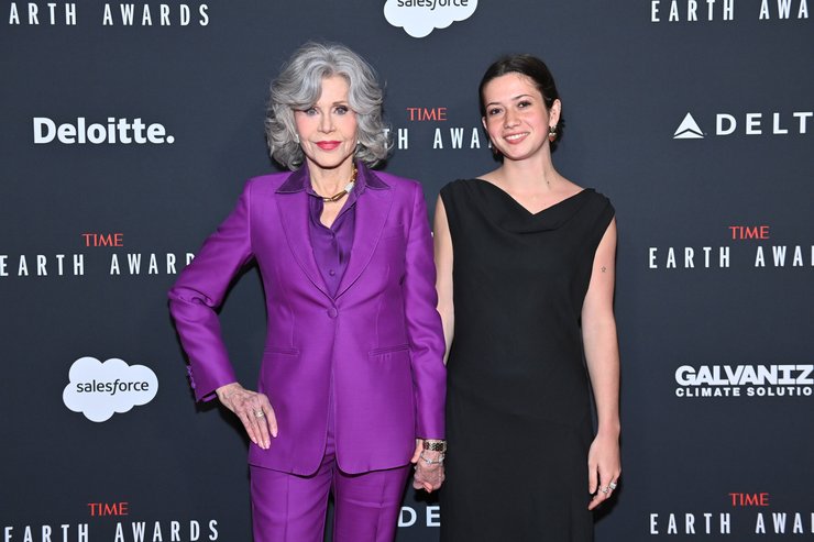 Джейн Фонда с внучкой