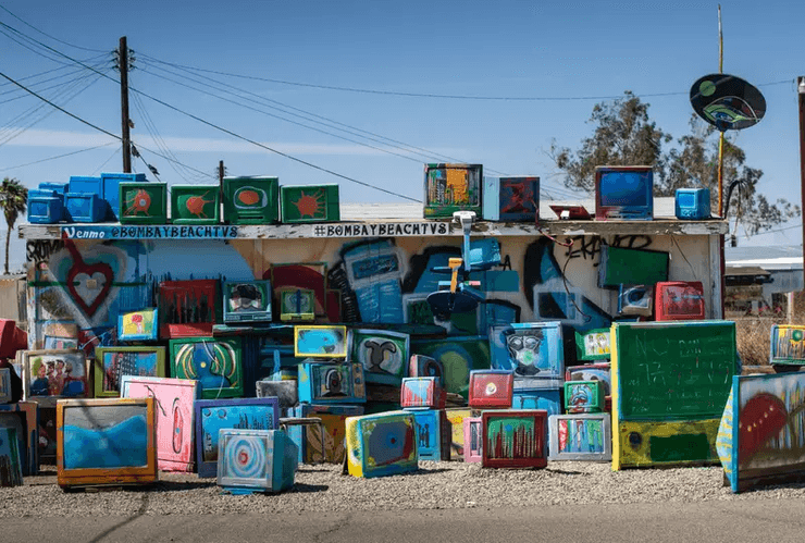 Місто-привид, місто, покинуте місто, руїни, екологічна катастрофа, туристи, Бомбей-Біч, мистецтво, пляж, море