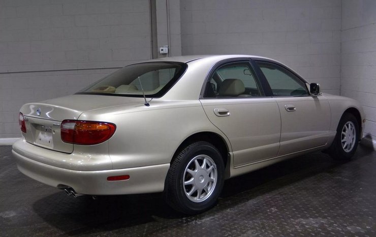 Mazda Xedos 9, Mazda Millenia 1996, Mazda Millenia, капсула времени