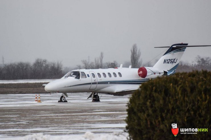 Літак Арахамія