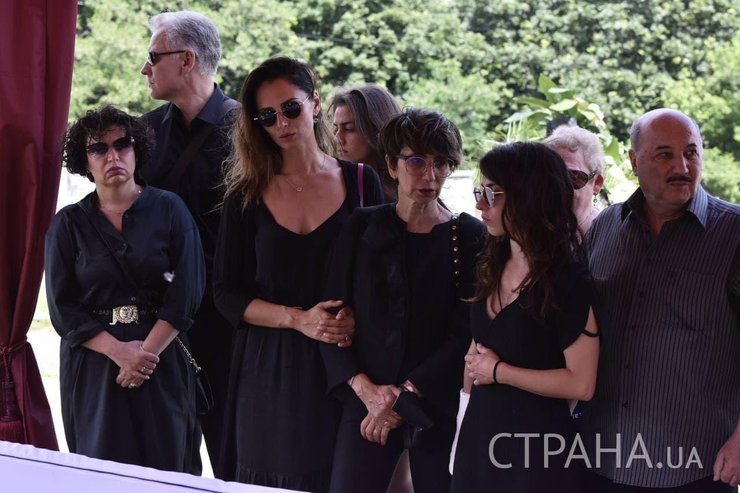 Семья Григория, похороны чапкиса