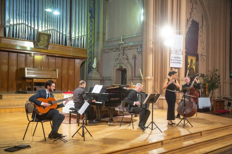 концерты в киеве, где слушать камерную музыку в киеве, где слушать органную музыку в киеве
