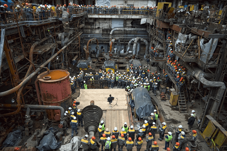 Вакарчук выступил перед энергетиками