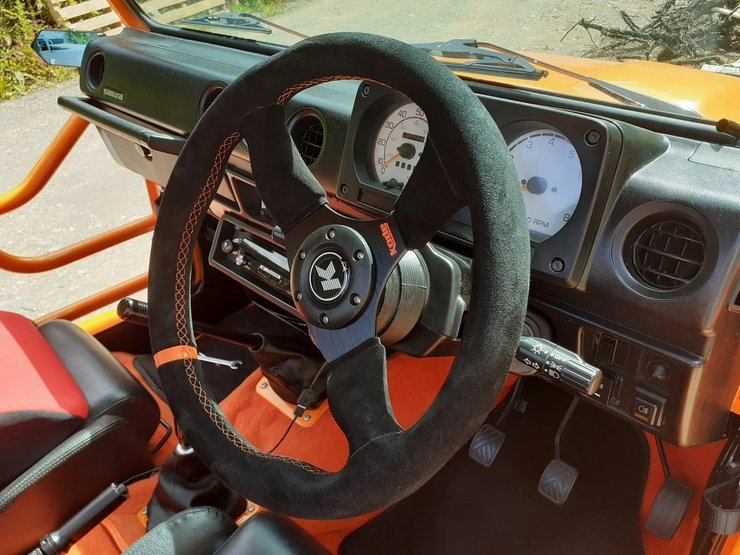 салон сузуки джимни, Suzuki jimny, тюнинг Suzuki jimny, Suzuki jimny 1986, Suzuki Jimny SJ413