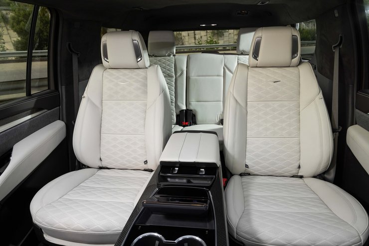 салон Cadillac Escalade 2026