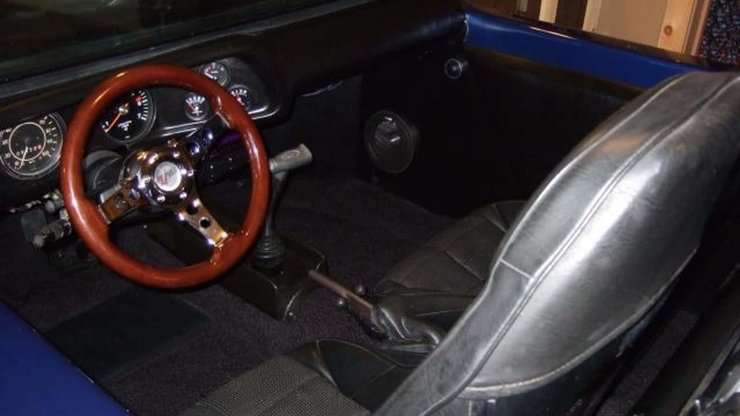 Chevrolet Camaro Volkswagen Beetle