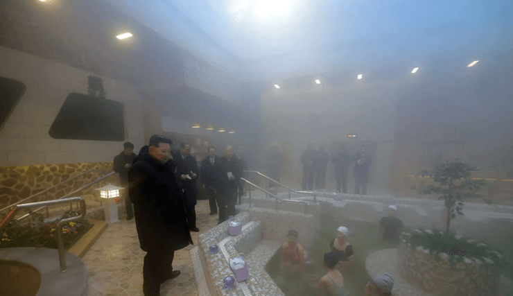 Ким Чен Ына, диктатор