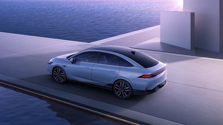 новый китайский электромобиль, экстерьер XPeng P5 2021 года