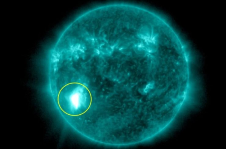 Солнце вспышка Х1.4