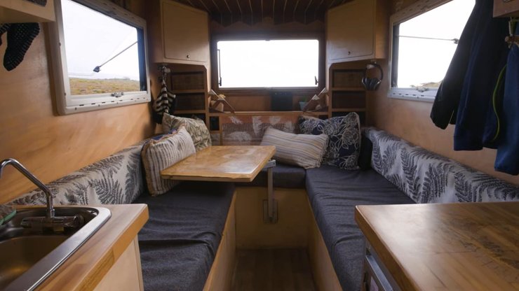 дом на колесах, Toyota Hilux, Toyota Hilux 2011, дом на колесах, автодом Toyota, пикап Toyota, пикап Toyota