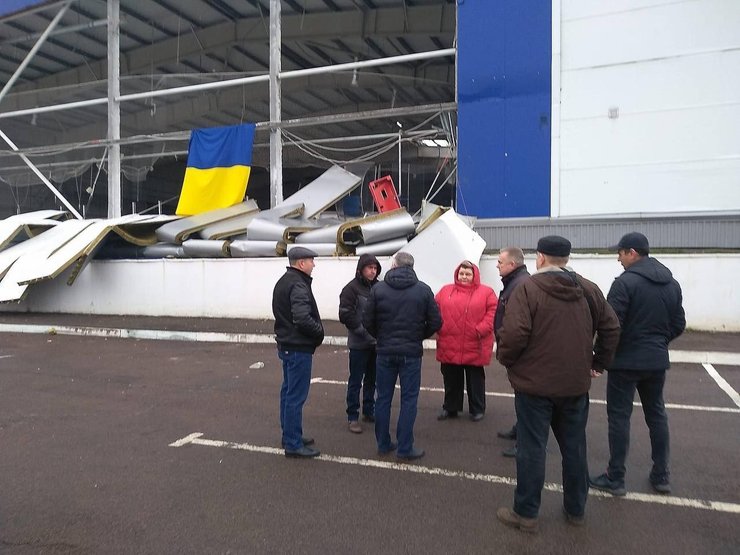 Альтаир, арена Альтаир, Альтаир дружковка, удар по ледовой арене