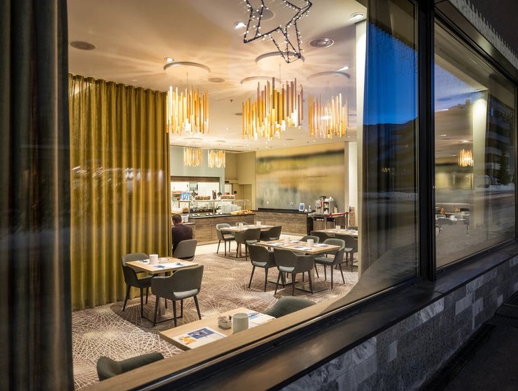 Hilton Garden Inn Davos, отель, давос, вэф