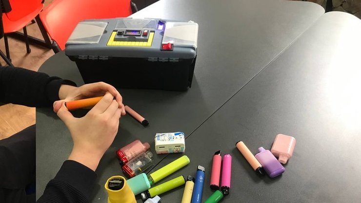 Марко Лаврин, зарядная станция, фото