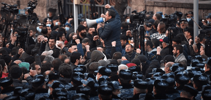 Ишхан Сагателян, армения, протесты, акции, пашинян, отставка, правительство