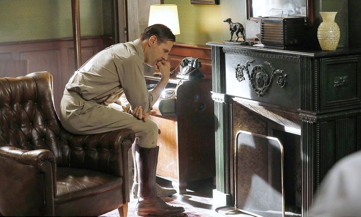 Генерал де Голль, французька весна 2021, допрем'єрний показ