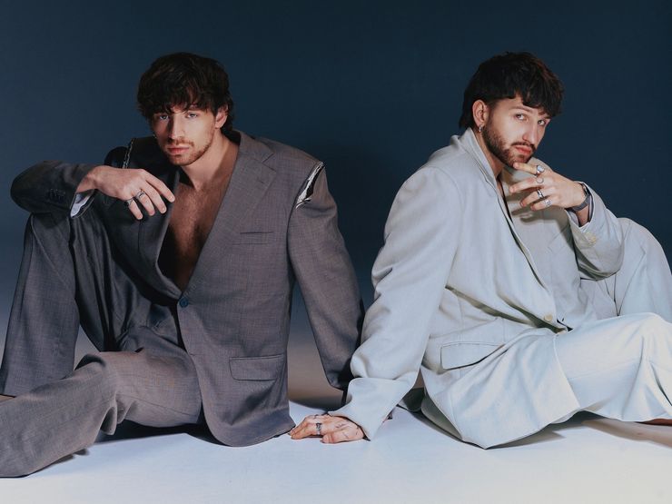 MOLODI, интервью, Евровидение 2025, Нацотбор, музыка, творчество, Мариуполь, личная жизнь, электрики, группа