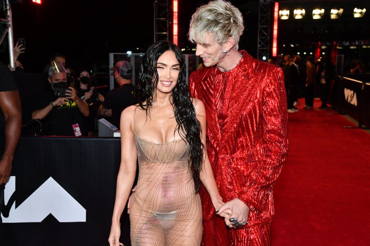 Machine Gun Kelly, меган фокс